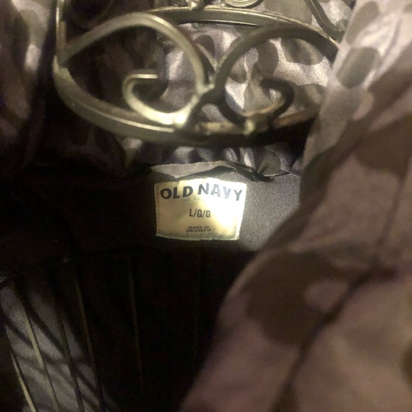 Vest - Picture 4 of 4